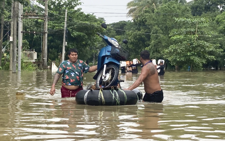 Lũ LụT NghiêM TrọNg TạI Myanmar KhiếN 5 NgườI Tử Vong, HàNg ChụC NghìN NgườI PhảI Di DờI - ẢNh 4.