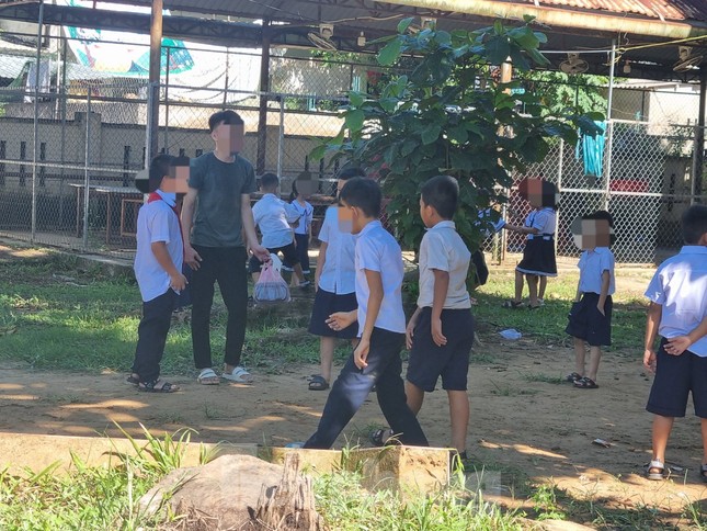 Vụ Phụ Huynh 'Chê' TrườNg MớI: NhiềU Em TớI TrườNg NhưNg KhôNg DáM VàO Vì Sợ Cha Mẹ - ẢNh 2.