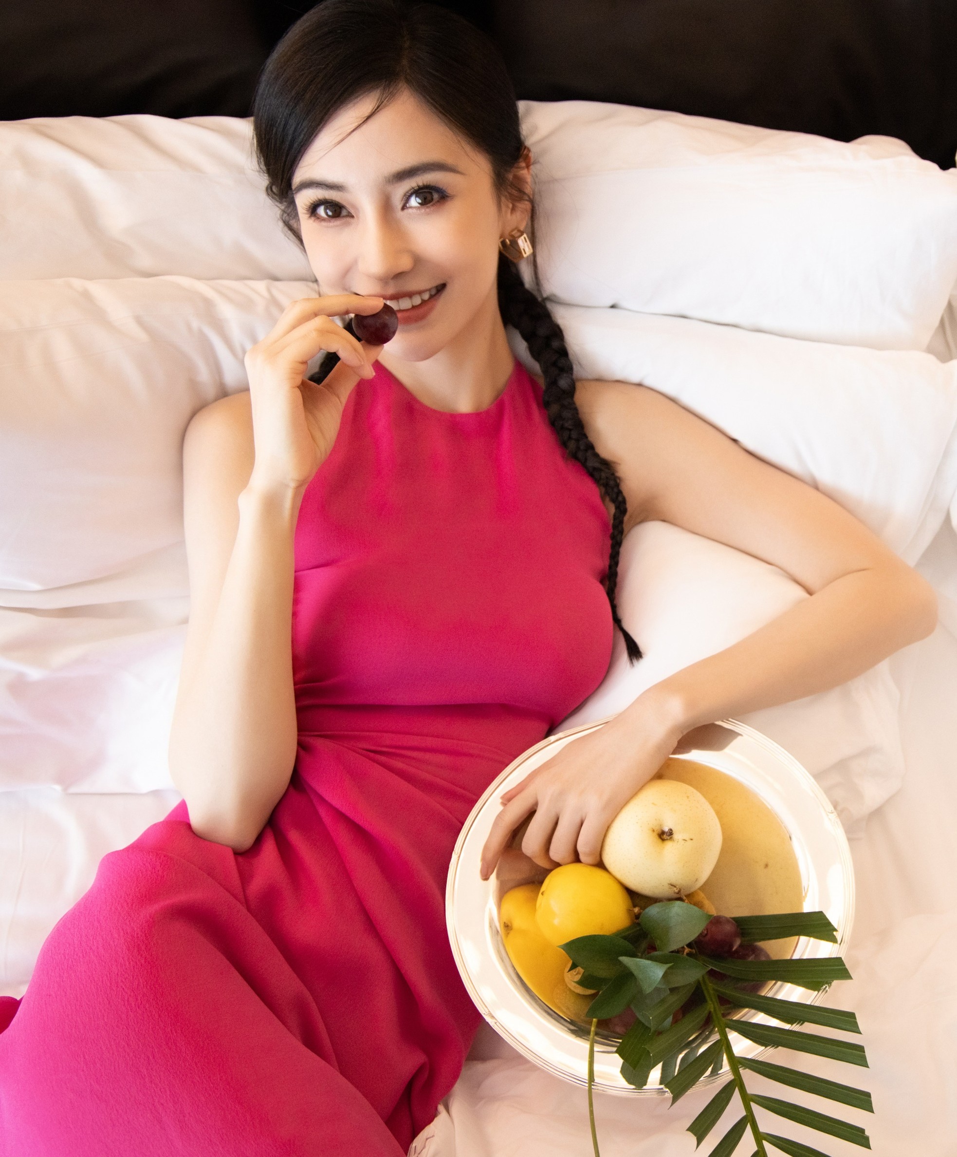 Angelababy CòN LạI Gì Khi Bị CấM SóNg ở TuổI 34 - ẢNh 4.