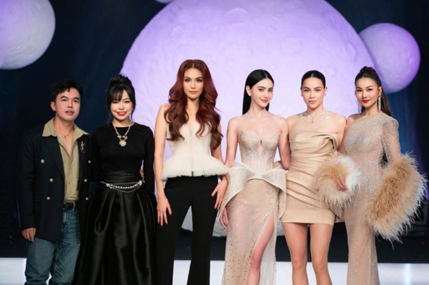 Mai Davika Bị Á HậU Miss Universe 2023 Tranh Vị Trí Trung TâM ở Sự KiệN, NgườI Trong CuộC NóI Gì Về Drama NàY?- ẢNh 5.