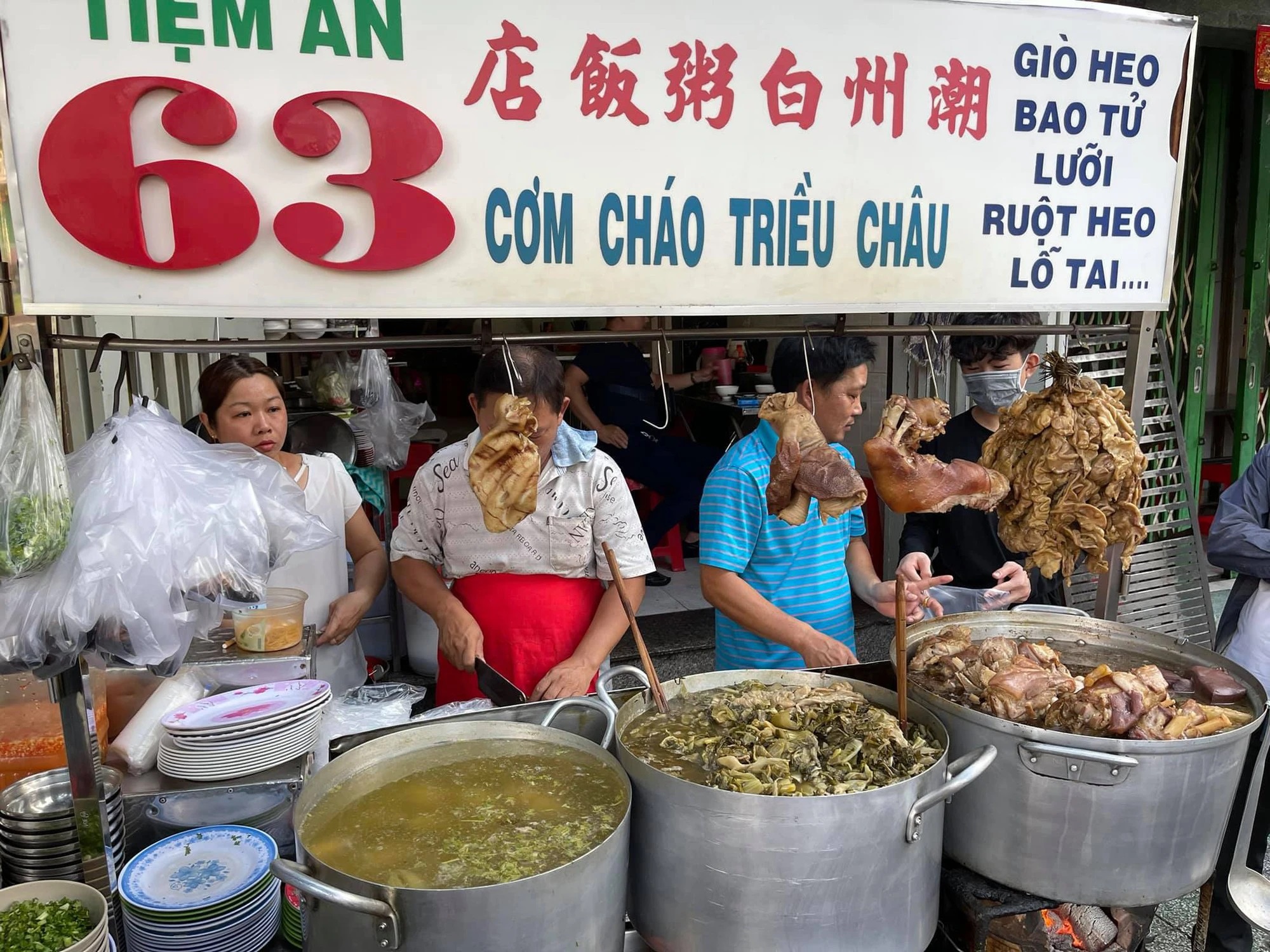 NgoàI CơM TấM, ốC, Hay BáNh Mì Thì đâY Là NhữNg MóN KhôNg đượC Bỏ Lỡ Khi đếN Tp.hcm- ẢNh 21.