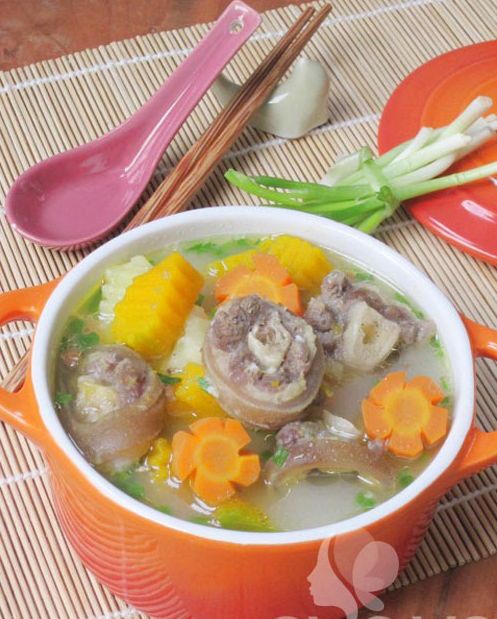 Cánh Gà Sốt Coca Và Canh Đuôi Bò Rau Củ Cho Bữa Cơm Đầu Tuần 3