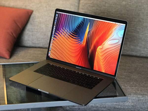 Xa Vời Giấc Mơ Macbook Pro Chạy Ram 32Gb 1