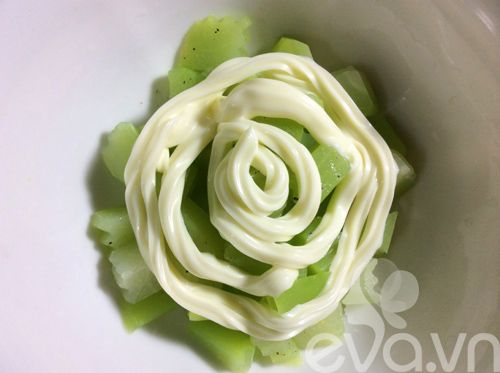 Làm Salad Su Su Và Cà Rốt Màu Sắc 4