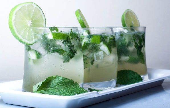 Cách Làm Mocktail Aloha Mojito Ngon Tuyệt Cho Giáng Sinh 1