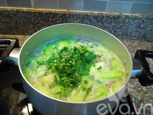 Thưởng Thức Canh Hến Nấu Mướp Dịu Mát Ngày Hè 8