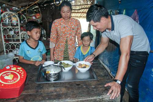 “Nêm Yêu Thương” Vào Mâm Cơm Ngày Tết. 6