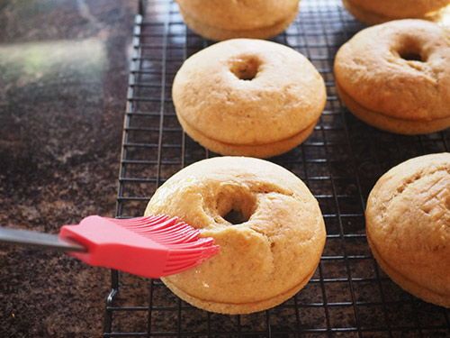 Cách Làm Bánh Donut Vị Táo, Quế Mềm Ngon Cho Cuối Tuần 7