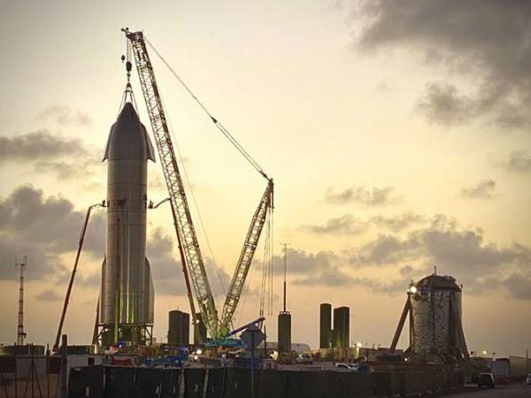 Nguyên Mẫu Tàu Spacex Sắp Thử Nghiệm Bay Cao 15.000M 1