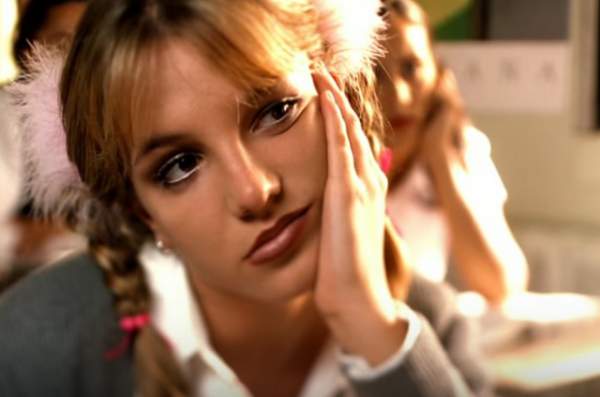 &Quot;Giật Mình&Quot; Nhận Ra Đã 20 Năm Trôi Qua Kể Từ Khi Biết... Britney Spears 2