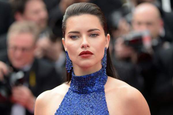 Adriana Lima Trẻ Đẹp Tại Cannes 5