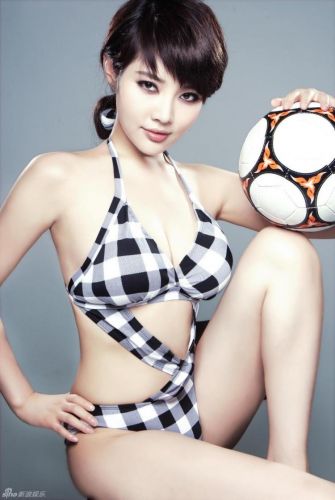 &Quot;Bỏng Mắt&Quot; Với 7 Xu Hướng Bikini Đầu Hè 2014 16