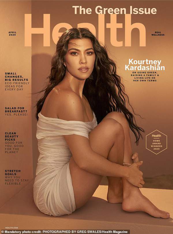 Kourtney Kardashian Đẹp Gợi Cảm Trong Bộ Ảnh Mới 5