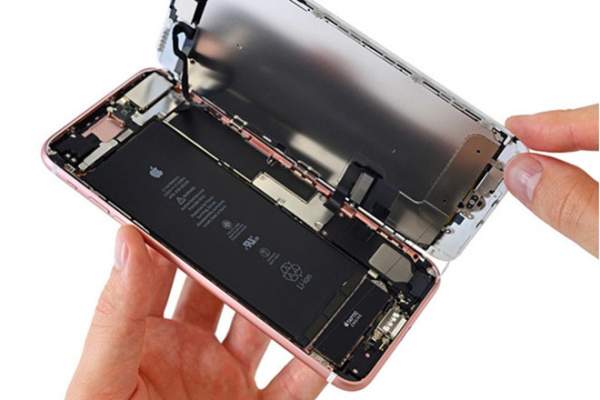 Chính Thức: Apple Xin Lỗi Vì Làm Chậm Iphone, Giảm 63% Phí Sửa Chữa Pin 2