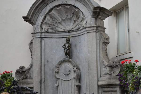 Bạn Biết Gì Về Manneken Pis - Chú Bé Đứng Tè Ở Bỉ 1