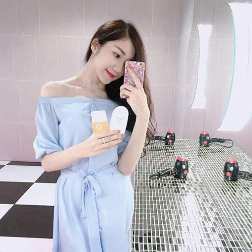 Ít Ai Biết, Bên Trong 9X Như Hotgirl Này Là Cái Bụng Đã Từng Dầy Mỡ Và Chằng Chịt Vết Rạn 18