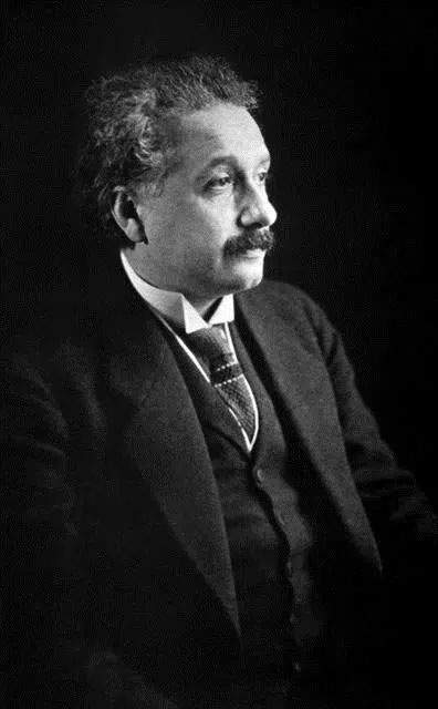 Albert Einstein Từng Được Chính Phủ Israel Mời Về Làm Tổng Thống, Thế Nhưng Ông Một Mực Khước Từ 1