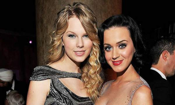 Katy Perry Tình Tứ Hôn Orlando Bloom 7