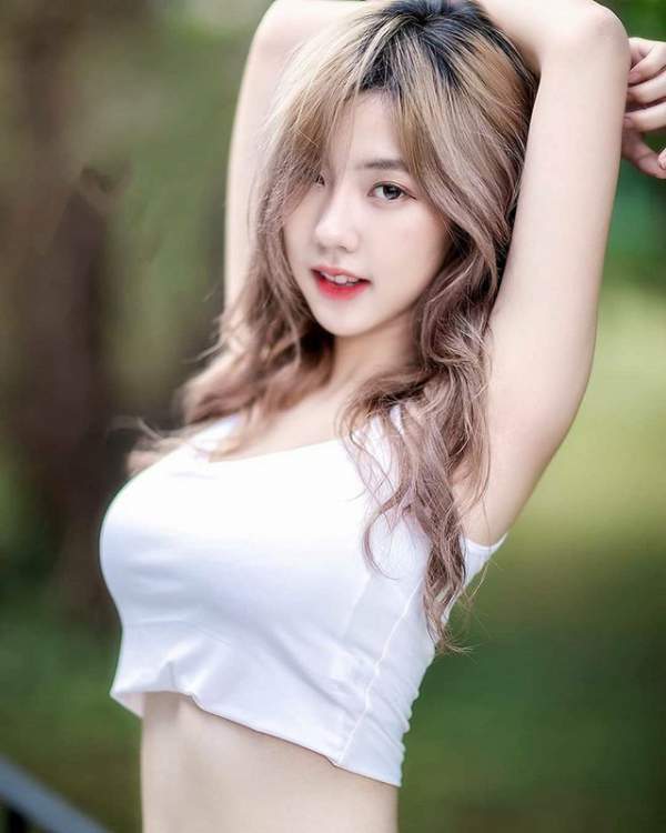 Nụ Cười Tỏa Nắng Của Hot Girl Thái Lan &Quot;Hút&Quot; Nửa Triệu Fan Trên Mạng Xã Hội 14