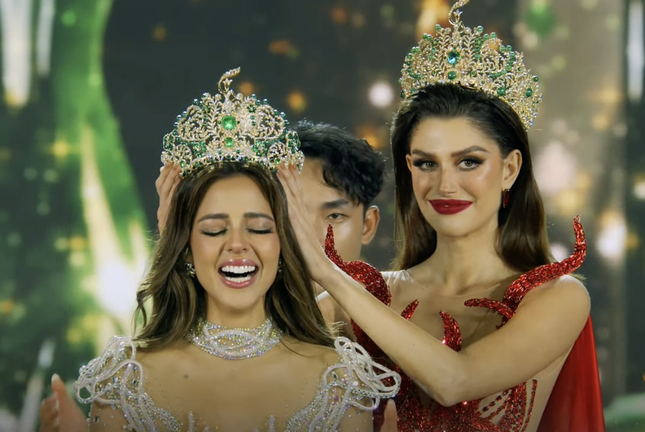 Pro5 TâN Miss Grand International 2023: Là NgườI MẫU Từ Khi 14 TuổI, Sở HữU LượT NgườI Theo DõI KhủNg TrêN Mxh - ẢNh 2.