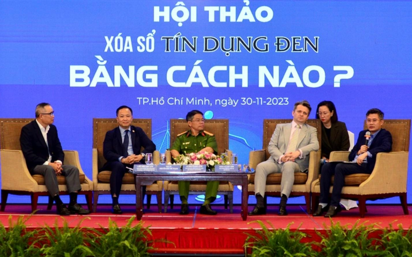 SếP Fe Credit: NếU TrướC đâY Chỉ 2 Vụ, Thì NăM 2022-2023 ChúNg TôI Có TớI 24 Vụ NhâN ViêN Thu HồI Nợ Bị HàNh Hung - ẢNh 2.