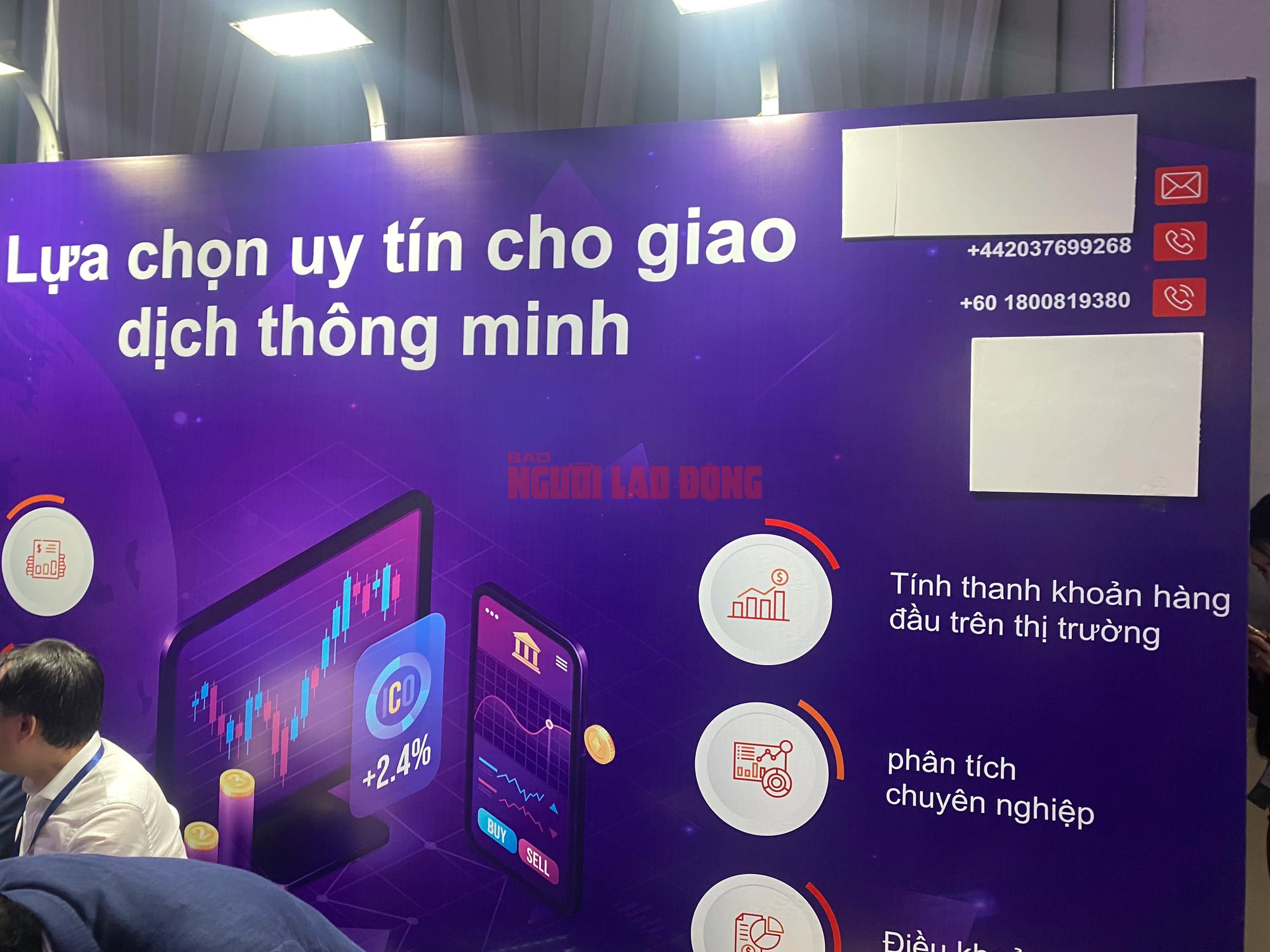 HàNg ChụC SàN Forex &Amp;Quot;NúP BóNg&Amp;Quot; HộI ThảO CôNg Nghệ TạI Tp Hcm để ChàO MờI KháCh- ẢNh 3.