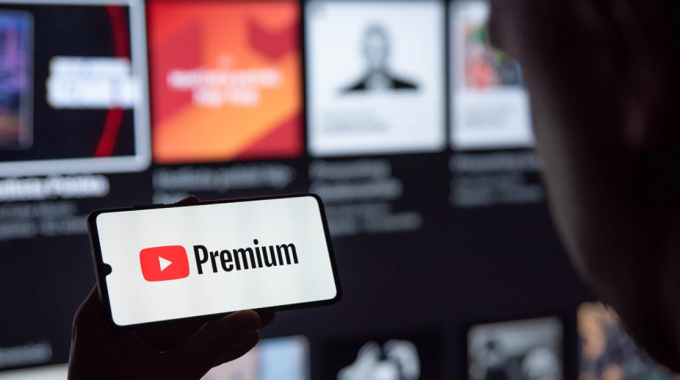 Bỏ TiềN đăNg Ký Youtube Premium VẫN XuấT HiệN QuảNg CáO App Cờ BạC, Sự ThậT Có đúNg? - ẢNh 2.