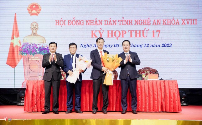 KiệN ToàN NhâN Sự 10 TỉNh, ThàNh - ẢNh 6.