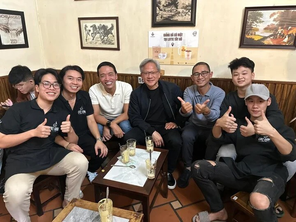 Ceo Nvidia đếN ViệT Nam KhôNg Chỉ ăN Phở, UốNg Cafe: Sẽ Có ChuyểN Giao CôNg Nghệ Và &Amp;Quot;XâY Tổ đạI BàNg&Amp;Quot;? - ẢNh 1.